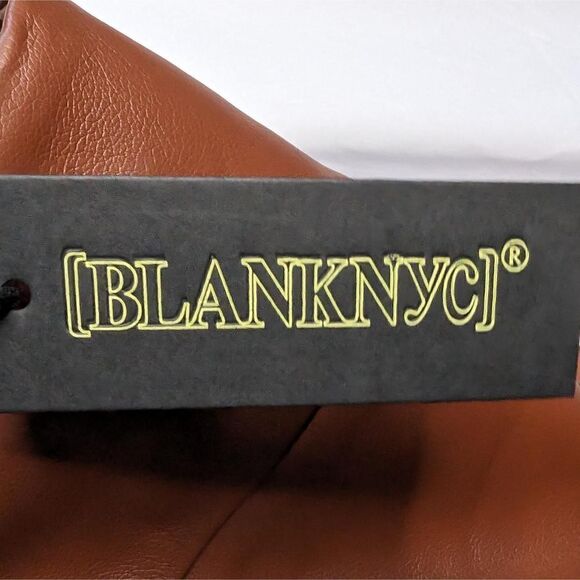 Blank NYC When It's Love Pant Flare Vegan Leather Brown Size 26 - Picture 5 of 5
